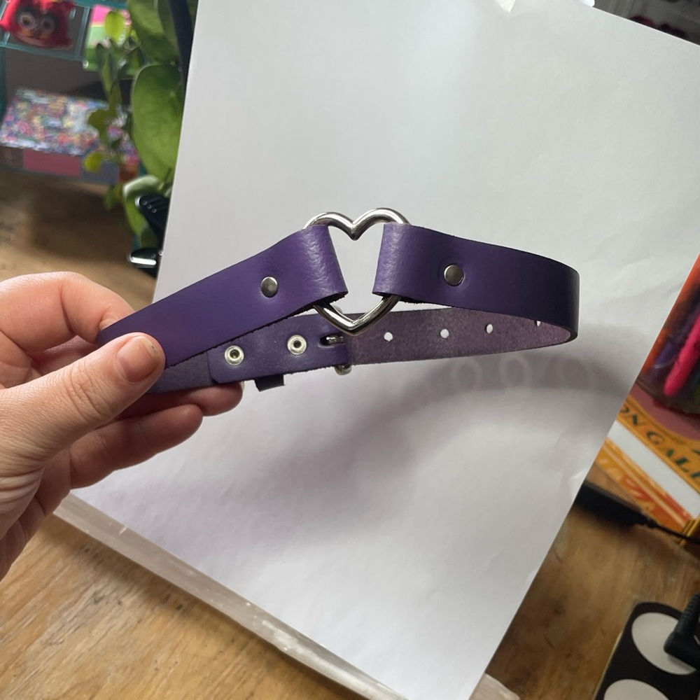 COLLAR - Purple, Leather, Heart. Only worn once for a Halloween outfit.